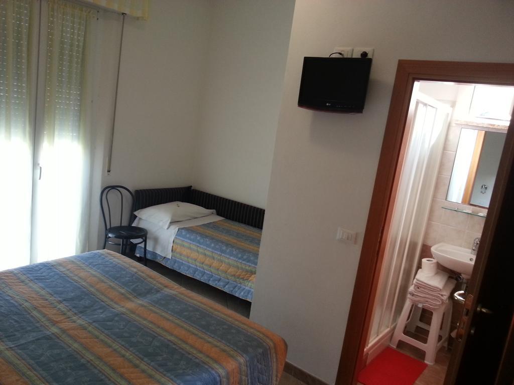 Hotel Trinidad Rimini Extérieur photo