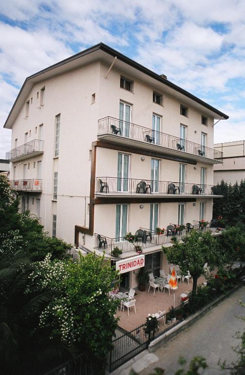Hotel Trinidad Rimini Extérieur photo